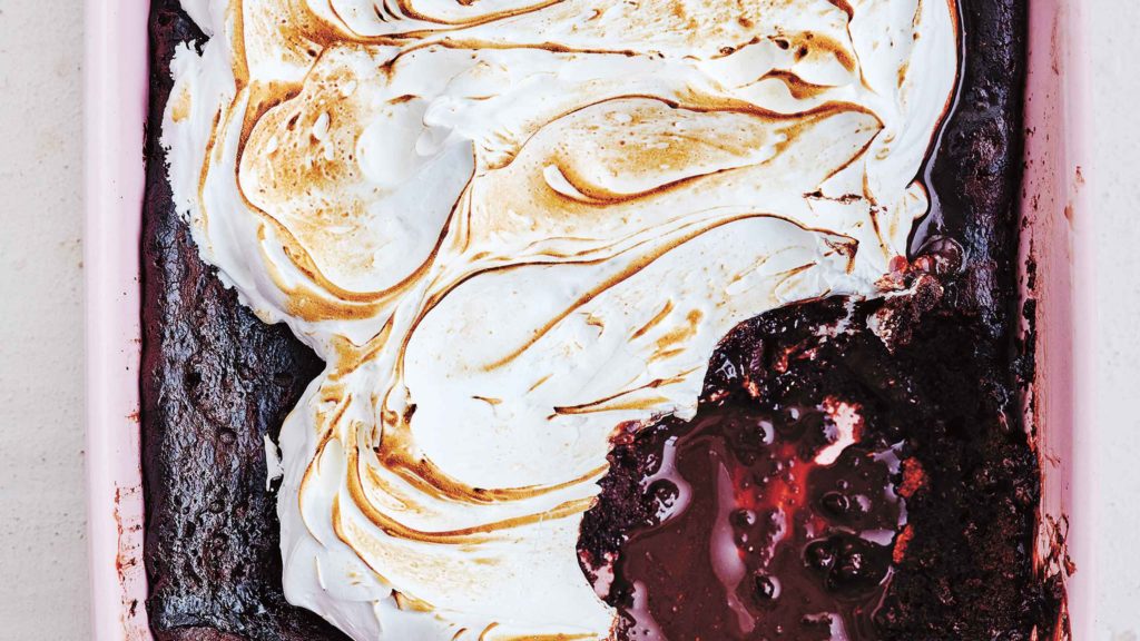 Self saucing pudding with burnt meringue crust