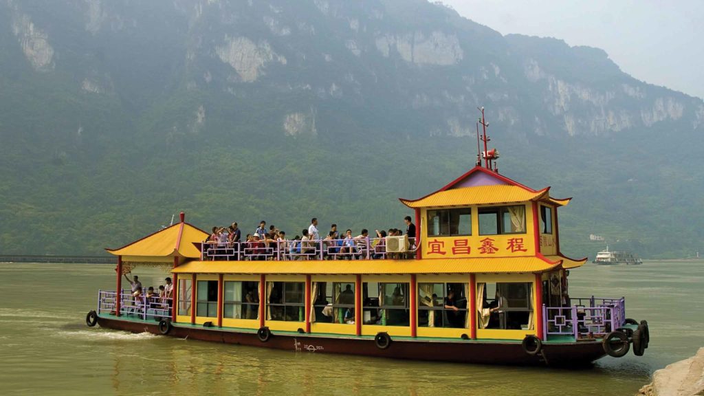 China's children of the Yangtze