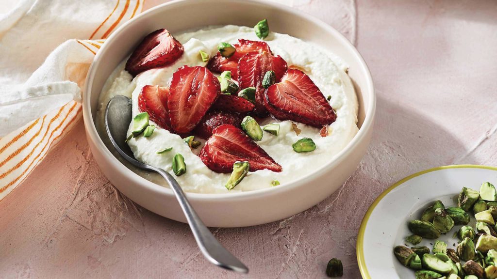 Roasted strawberries and ricotta